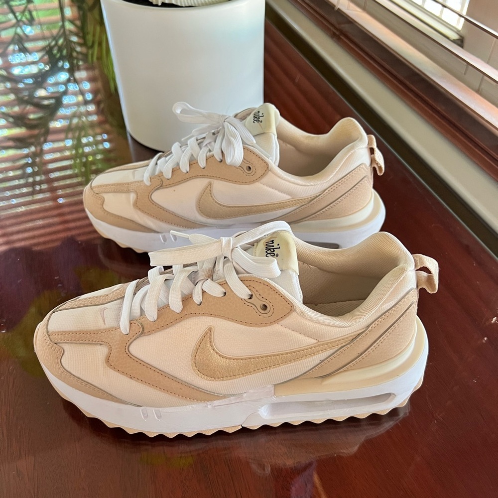 Nike Tan and White Air Max Sneakers